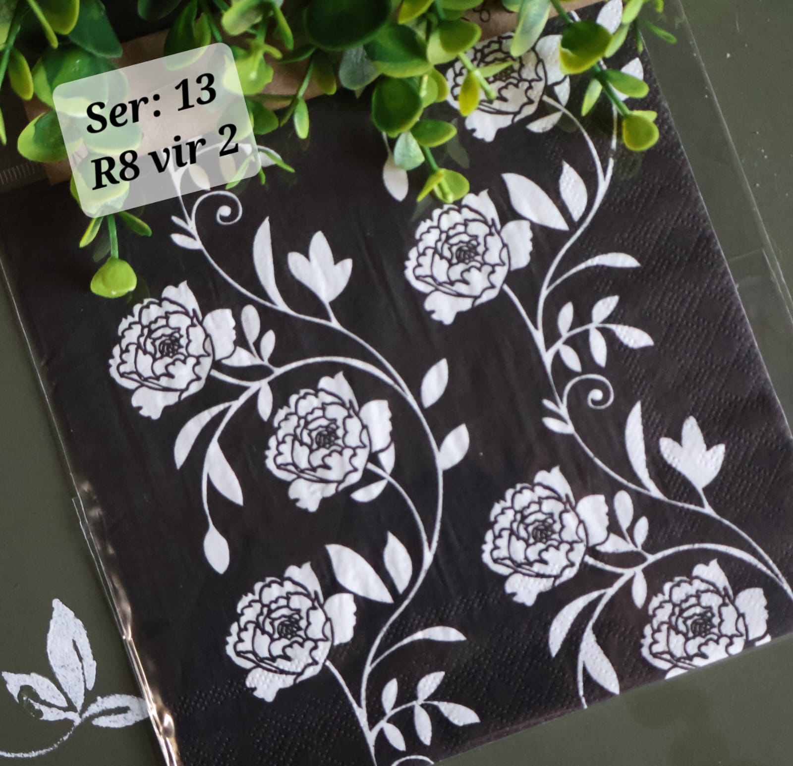 Black Flower Pattern